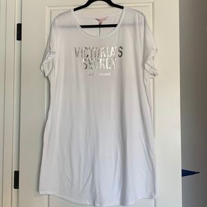 Victoria’s secret white cotton night gown